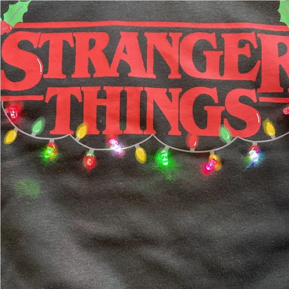 Stranger Things Christmas Lights Sweatshirt Juniors/Youth LARGE - Picture 8 of 10
